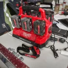 Milwaukee Packout M18 PC6 6 portos akkumulátor töltő 18V
