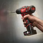 Milwaukee M12 BDD-402C akkus fúrócsavarozó 12V 2x4,0Ah