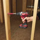Milwaukee M18 BDD-202C akkus fúrócsavarozó 18V 2x2,0Ah