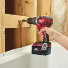 Milwaukee M18 BDD-402C akkus fúrócsavarozó 18V 2x4,0Ah