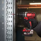 Milwaukee M18 BDD-402C akkus fúrócsavarozó 18V 2x4,0Ah