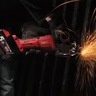 Milwaukee HD28 AG-115-502X akkus sarokcsiszoló 28V 2x5,0Ah, 115mm