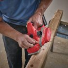 Milwaukee M18 BP-402C akkus gyalu 18V 2x4,0Ah