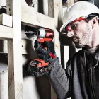 Milwaukee M18 CBLID-402C akkus szénkefe nélküli ütvecsavarozó 1/4? HEX 18V 2x4,0Ah