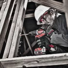 Milwaukee M18 CBLPD-402C akkus szénkefe nélküli ütvefúró-csavarozó 18V 2x4,0Ah