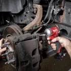 Milwaukee M12 FIW38-422X akkus ütvecsavarozó 3/8" 12V 1x2,0Ah+1x4,0Ah