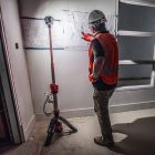 Milwaukee M12 SAL-0 akkus LED állványos lámpa 12V alapgép