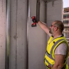 Milwaukee M18 BLIDRC-402C akkus kompakt ütvecsavarozó 18V 2x4,0Ah