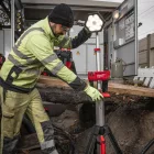 Milwaukee M18 SAL2-502B akkus állványos térmegvilágító lámpa 18V 2x5,5Ah, 2800 Lumen