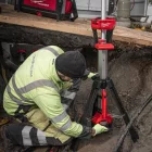 Milwaukee M18 SAL2-502B akkus állványos térmegvilágító lámpa 18V 2x5,5Ah, 2800 Lumen